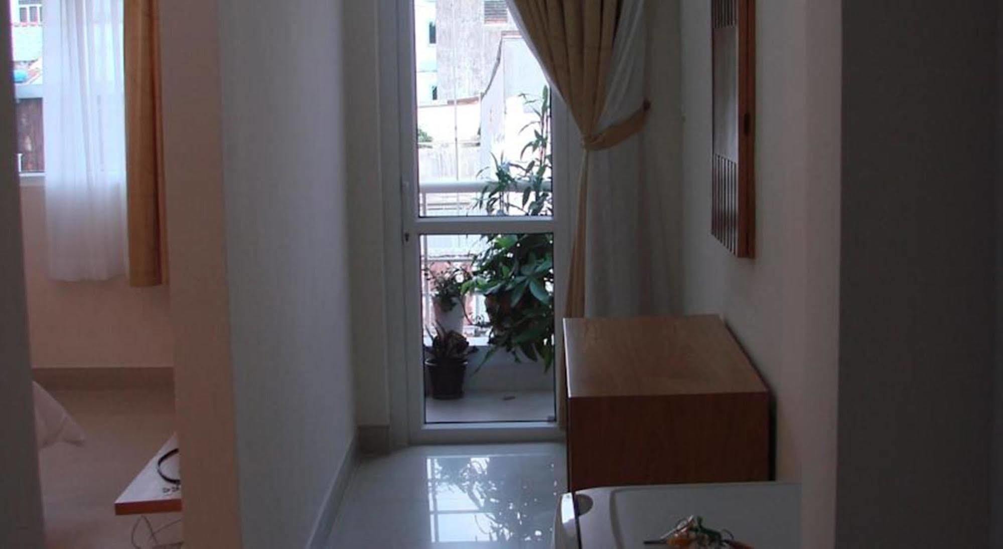 Cat Huy Hotel Хошимін Екстер'єр фото